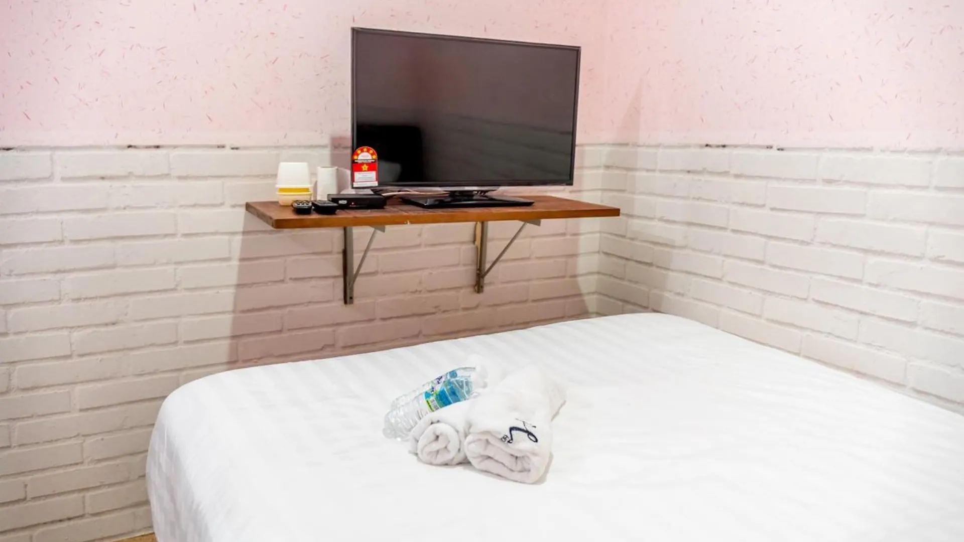 Spot On 89673 Good Friend Hotel George Town